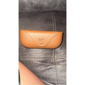 Ray-Ban Tan/Brown Leather Sunglasses Case